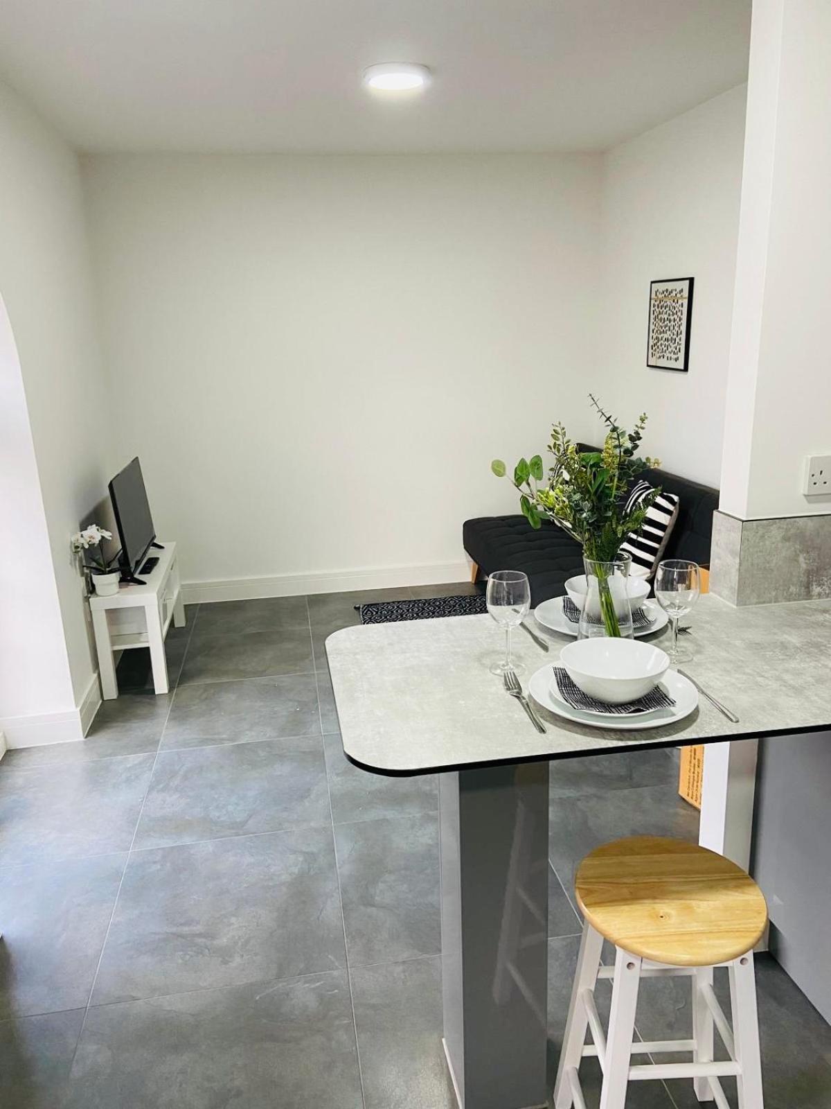Modern Flat With Free Parking Close To Birmingham Centre Exterior photo